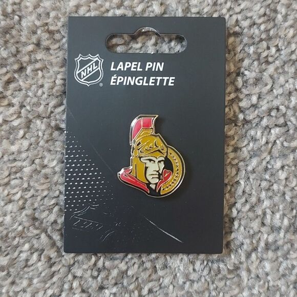 Brand New Ottawa Senators Logo Lapel Pin - Picture 4 of 5